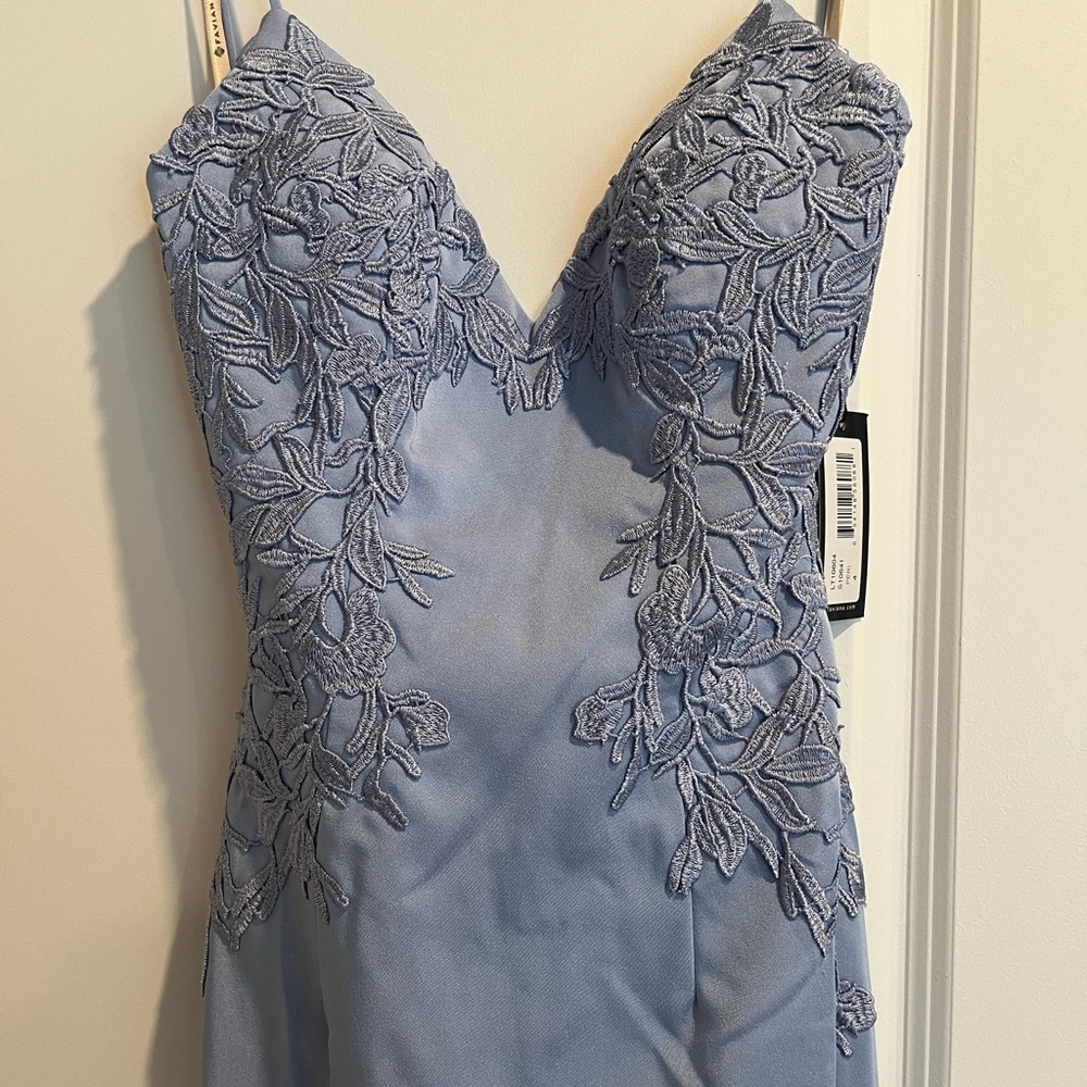 Faviana Formal Gown - Picture 4 of 8